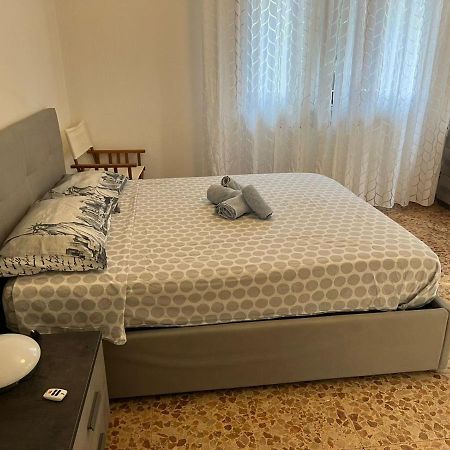 Casa Alexander Daire Marina di Massa Dış mekan fotoğraf