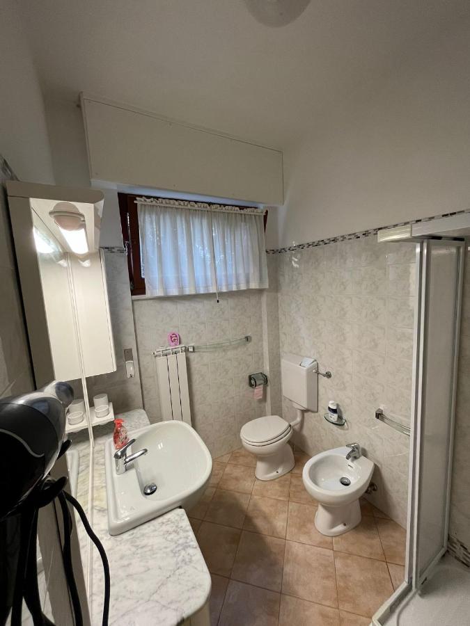 Casa Alexander Daire Marina di Massa Dış mekan fotoğraf